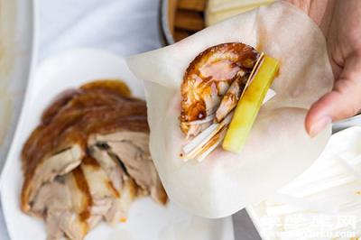 北京烤鴨怎么吃