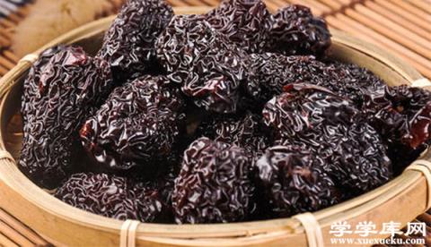 黑棗的功效與作用 食用黑棗的注意事項